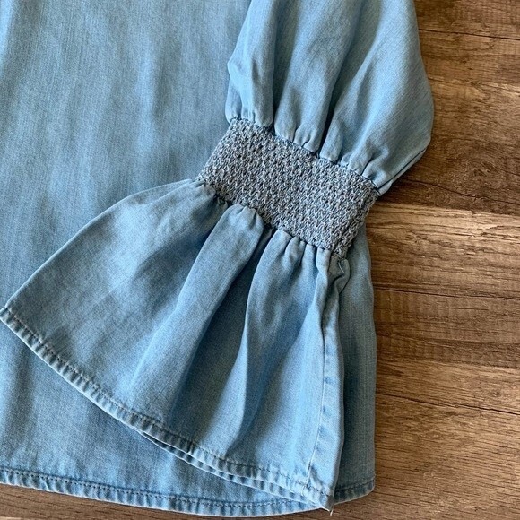 Zara Woman Blue top Premium Denim Collection Small Chambray Bell Sleeve Top S - Picture 7 of 9